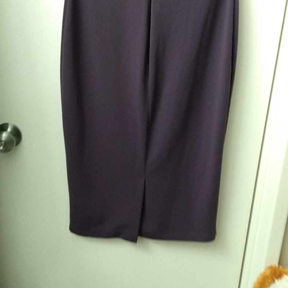 Deep purple cap sleeve sheath dress by NY&Co.streamline fit, size small - Picture 4 of 8